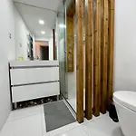 Гостьовий будинок Alfama House *
