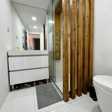 Pensionat Alfama House *