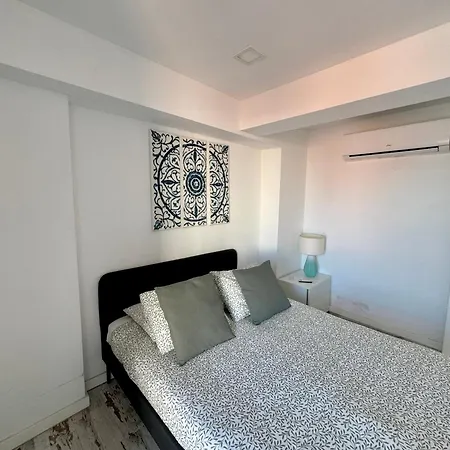 Alfama House